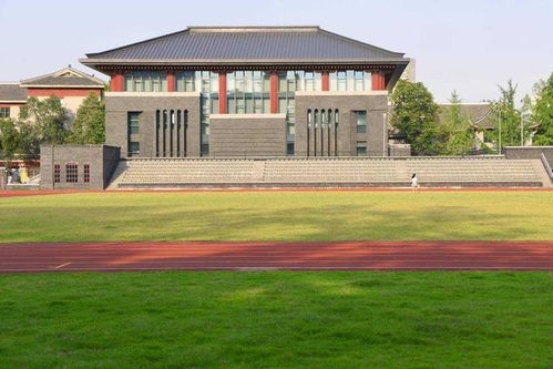 中南大學(xué)湘雅醫(yī)學(xué)院 躋身頂尖醫(yī)學(xué)殿堂，筑夢(mèng)白衣未來